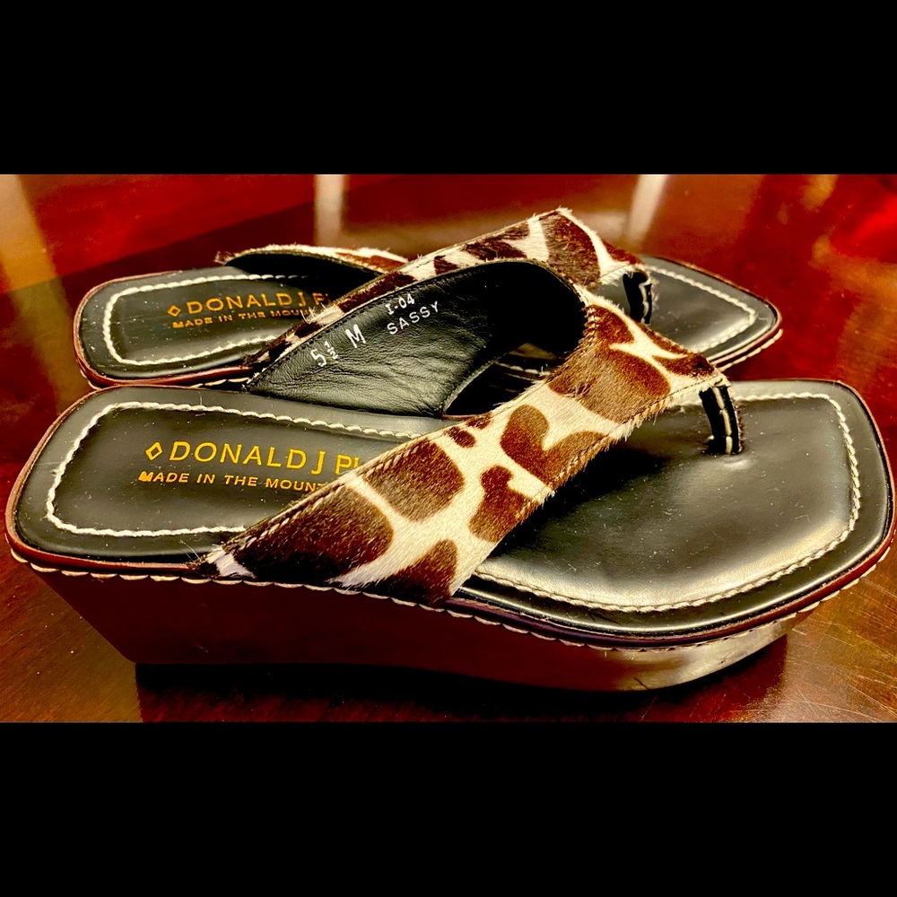Donald J Pliner sandals